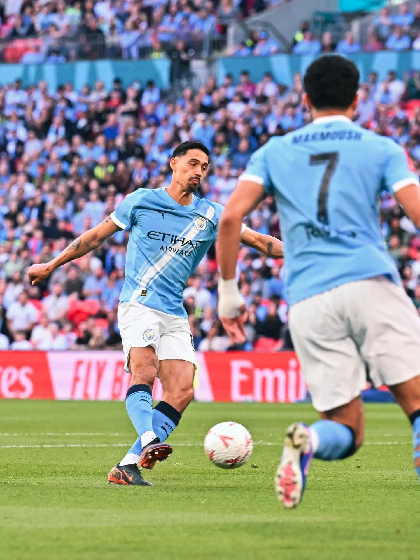 pg-赖因德斯社媒晒比赛图集：晋级决赛🩵