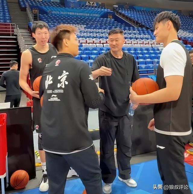 pg模拟器在线-杜锋：北京投出56%三分命中率 我们只有32%稍微好一点效果就不一样
